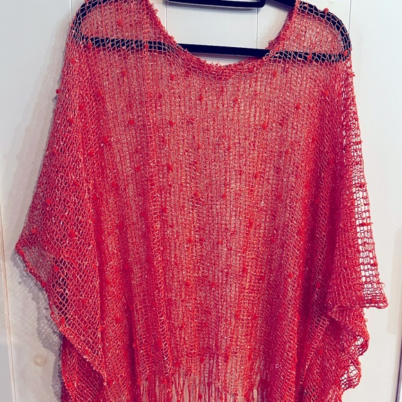 Beautiful shawls in good condition like new. Black /Turquoise / Coral. - Picture 9 of 9